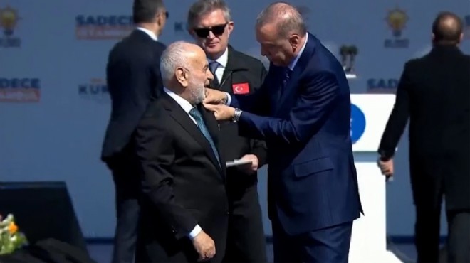 YRP den istifa eden vekile rozetini Erdoğan taktı!