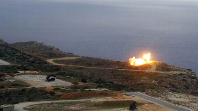 Yunanistan ateşle oynuyor: S-300 test ettiler
