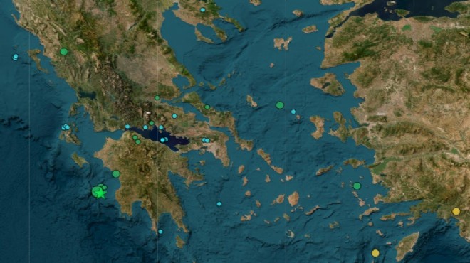 Yunanistan da 5,7 büyüklüğünde deprem