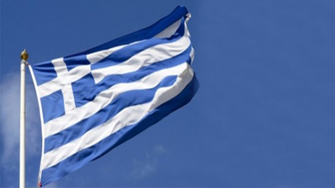 Yunanistan da yeni kemer sıkma önlemlerine onay