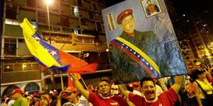 Hugo Chavez den bir seçim zaferi daha