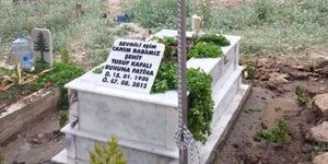 Devlet hala kabul etmedi aile şehit mezarı yaptırdı