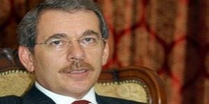 Abdüllatif Şener: Hukuken partiyi kapattık