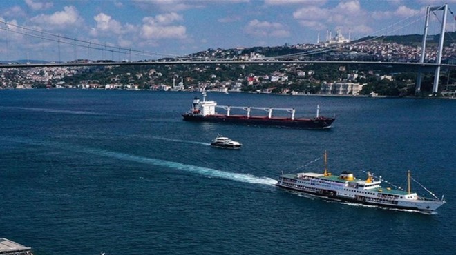  Boğaz da gemi trafiği 6 saat askıya alındı