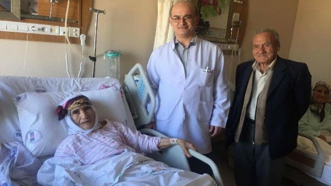 106 lık Ayşe Nine ye kalça protezi takıldı
