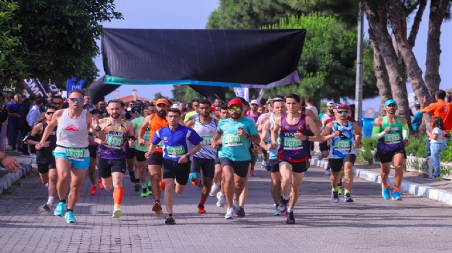 12 ülkeden bin 103 sporcu katıldı... Çeşme’de koşu festivali sona erdi