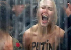 Femen in Putin eylemine ceza