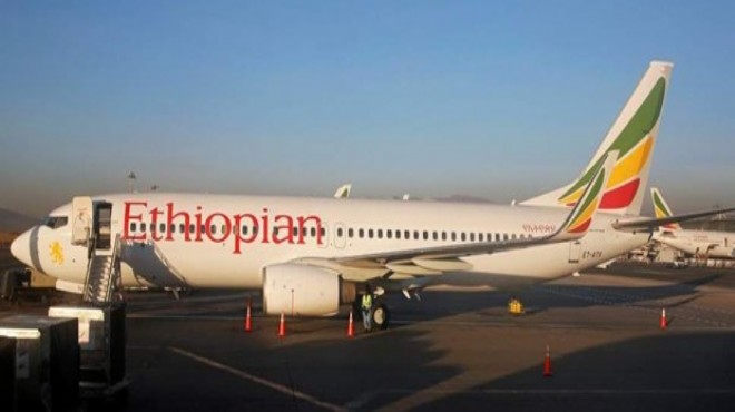 157 kişiyi taşıyan yolcu uçağı düştü!