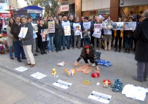 Sokağa çıkma yasaklarına İzmir de protesto