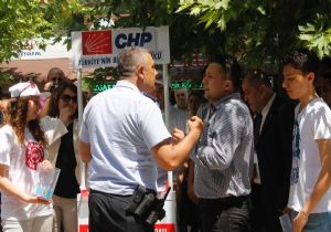 CHP nin seçim standına zabıtadan tutanak