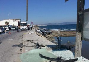 İzmir de korkunç kaza: Otobüs beklerken...