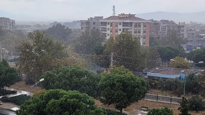 70 gün sonra İzmir e ilk yağmur damlası... Şükür kavuşturana!