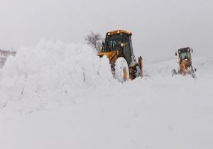 Balıkesir’de kar çilesi: 162 kırsal mahalleye… 
