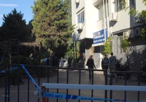 İzmir de  kumpas  bombası: Üst düzey isimlere gözaltı 