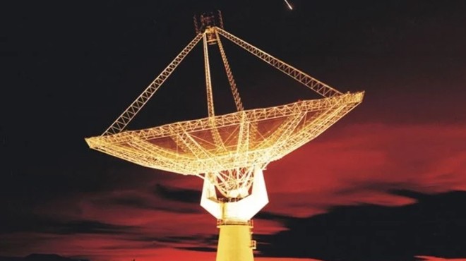 9 milyar ışık yılı uzakta... Radyo sinyali geldi!