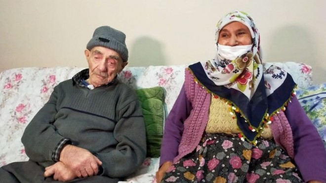 93 yaşındaki Kore Gazisi ve eşi koronayı yendi
