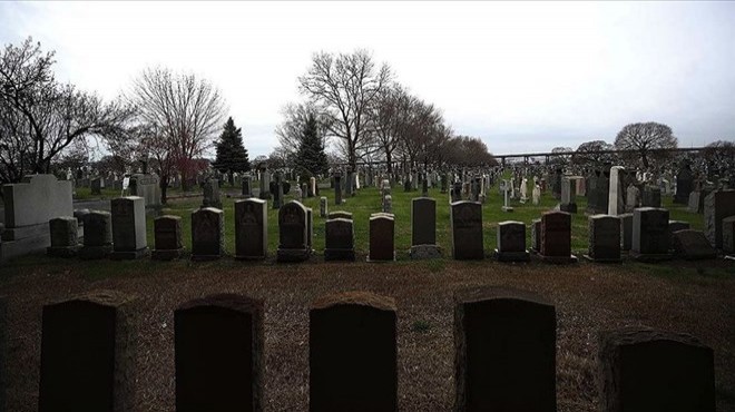 ABD de mezarlık skandalı: Burası beyazlara ait