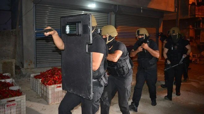 Adana da PKK operasyonu: 29 gözaltı