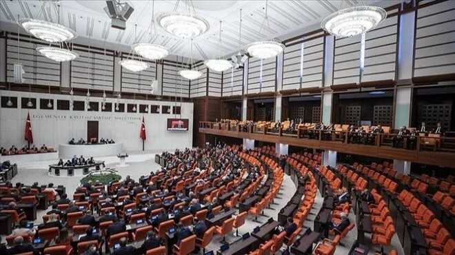 Aden Körfezi tezkeresi Meclis te kabul edildi