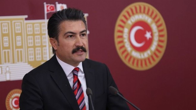 AK Parti de Özkan ın görevi sona erdi