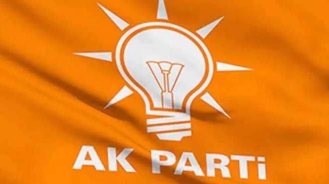 AK Parti den CHP li Yücel e  afiş  tepkisi!