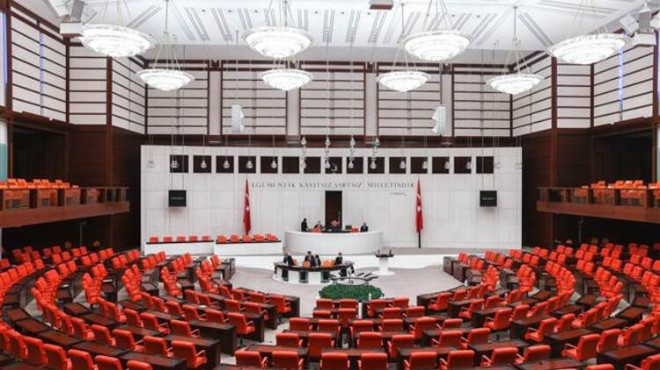 AK Parti infaz paketini Meclis e sundu