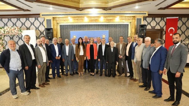 AK Parti İzmir de önemli zirve… Eski başkanlar bir araya geldi!