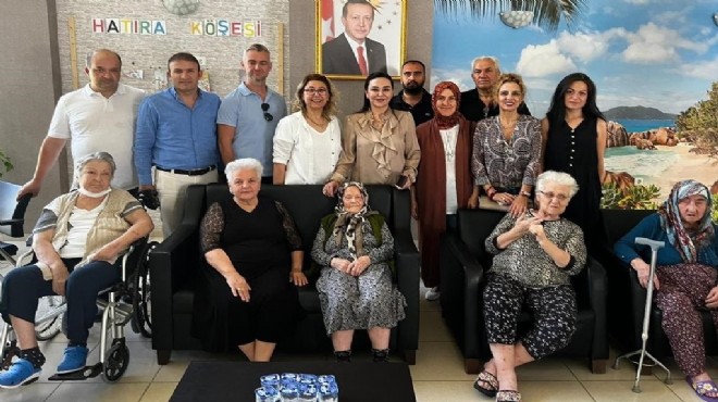 AK Parti İzmir’den 30 ilçede ‘Gönül Kapısı’ ziyaretleri
