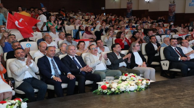 AK Parti İzmir den Gönülden Gönüle 2023 e programı