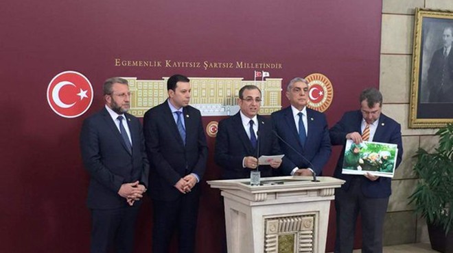 AK Parti nin İzmirli vekillerinden 28 Şubat açıklaması