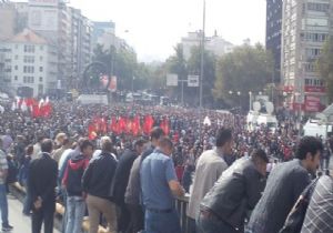 Binlerce kişi Ankara Garı na akın etti