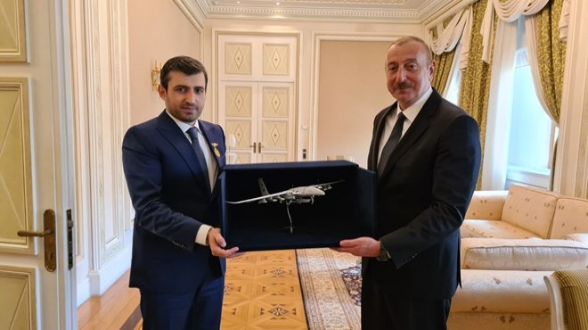 Aliyev, Selçuk Bayraktar a  Karabağ Nişanı  verdi