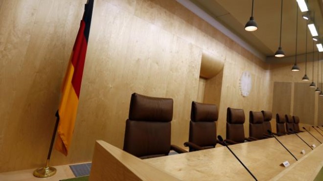 Alman mahkemesi Nazi gardiyanı hakkındaki kararını açıklayacak