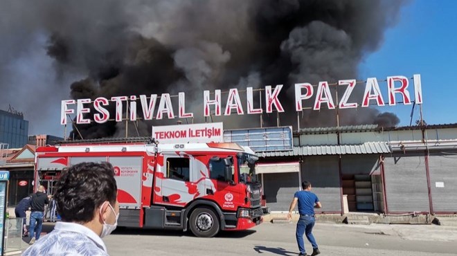 Antalya Festival Çarşısı nda yangın