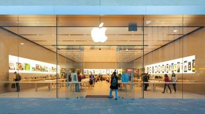 Apple  en değerli şirket  unvanını kaptırdı