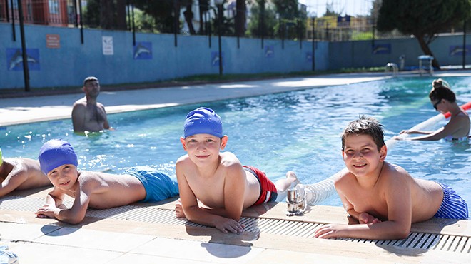 Aydın Büyükşehir Belediyesi nin yüzme kursları başladı