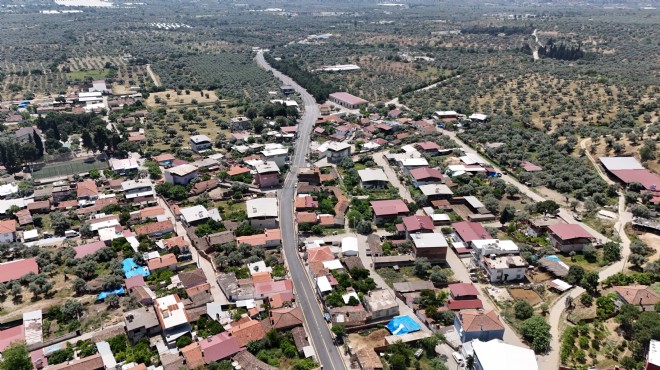 Aydın Büyükşehir Belediyesi Salavatlı Mahallesi’nin yolunu yeniledi