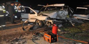 İzmir’de feci kaza: Aynı aileden biri bebek 3 ölü