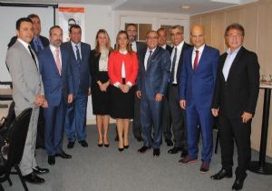 MHP’nin İzmir adayları iş dünyasını dinledi 