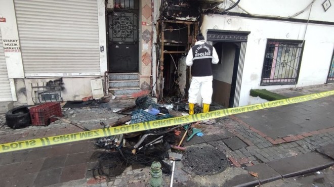 Bağcılar da restoranın deposunda yangın: 1 ölü