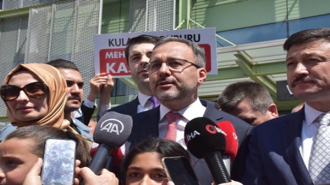 Bakan Kasapoğlu ndan İzmir de 14 Mayıs mesajı!