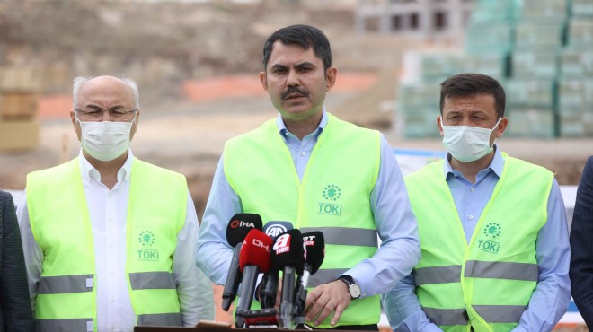 Bakan Kurum dan İzmir de deprem konutları için mesaj: Belediye başkanlarına talimatımız şudur...