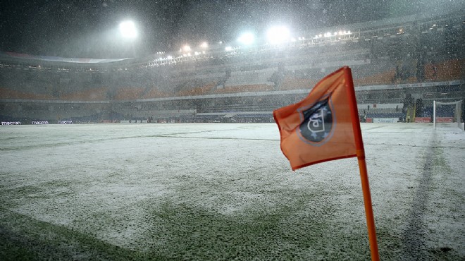 Başakşehir Bursa maçına kar engeli