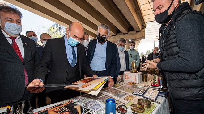 Başkan Soyer den ikinci el pazarı esnafına ziyaret