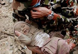 Mucize bebek: Depremden 22 saat sonra… 