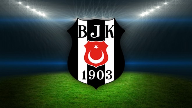 Beşiktaş yıldız futbolcuyu Türkiye ye davet etti