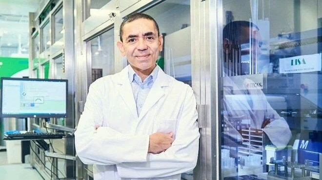 BionTech CEO su Şahin den 3 üncü doz çağrısı