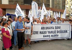 İzmir Barış Bloğu ndan sokağa çıkma yasağı protestosu