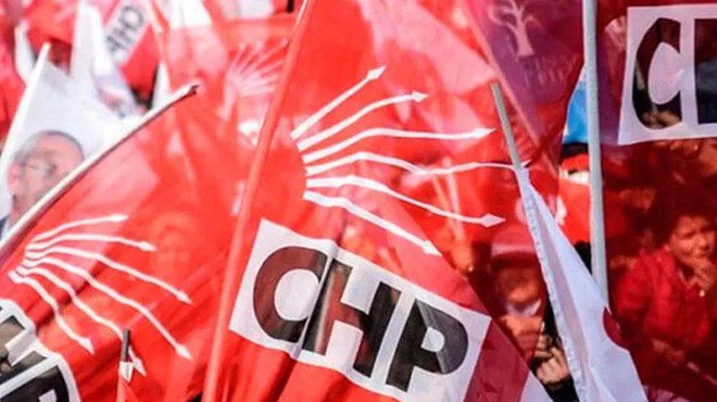 CHP İzmir de kongre süreci netleşiyor... İki ilçe sandık başına gidiyor