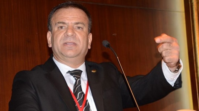 CHP İzmir’de şok! O ilçe başkanından istifa kararı!
